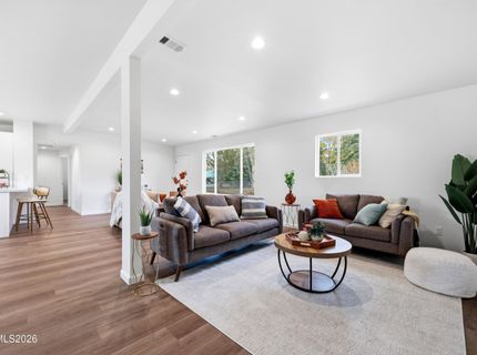 8625 Aquifer Way, Reno, NV 89506 Photo