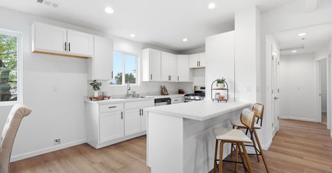 8625 Aquifer Way, Reno, NV 89506 Photo