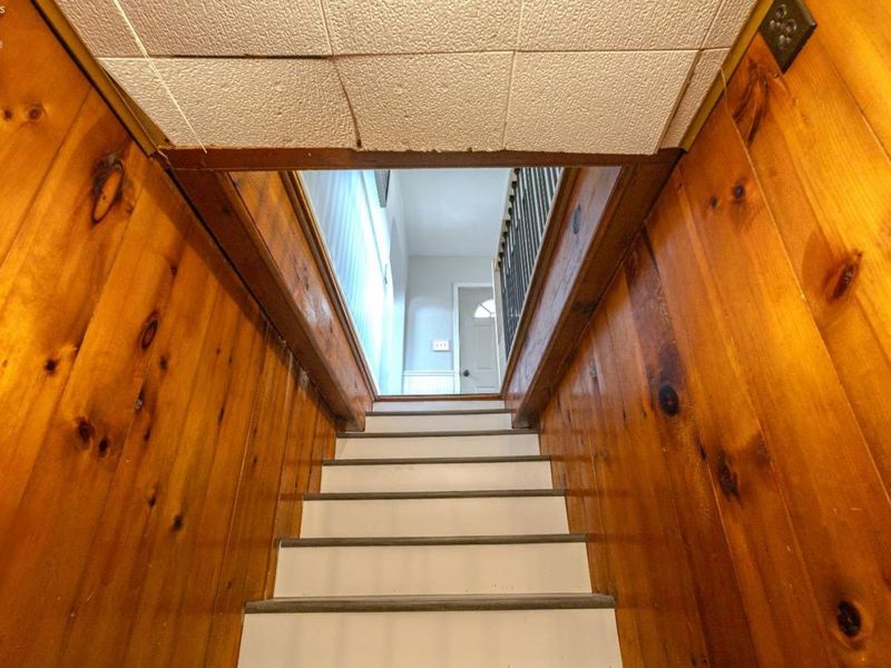 725 E Center Street, Bellevue, OH 44811 Photo 18