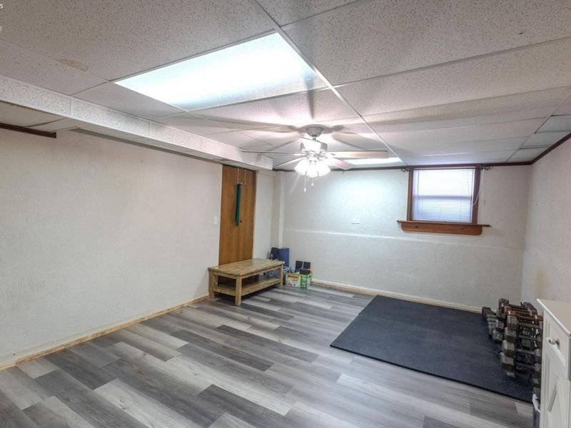 725 E Center Street, Bellevue, OH 44811 Photo 23