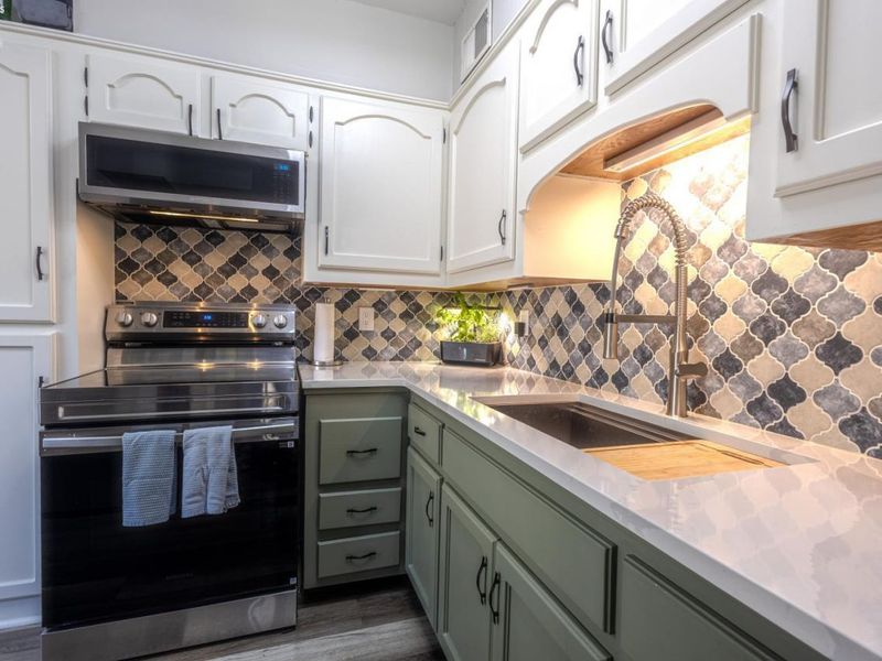 725 E Center Street, Bellevue, OH 44811 Photo 9
