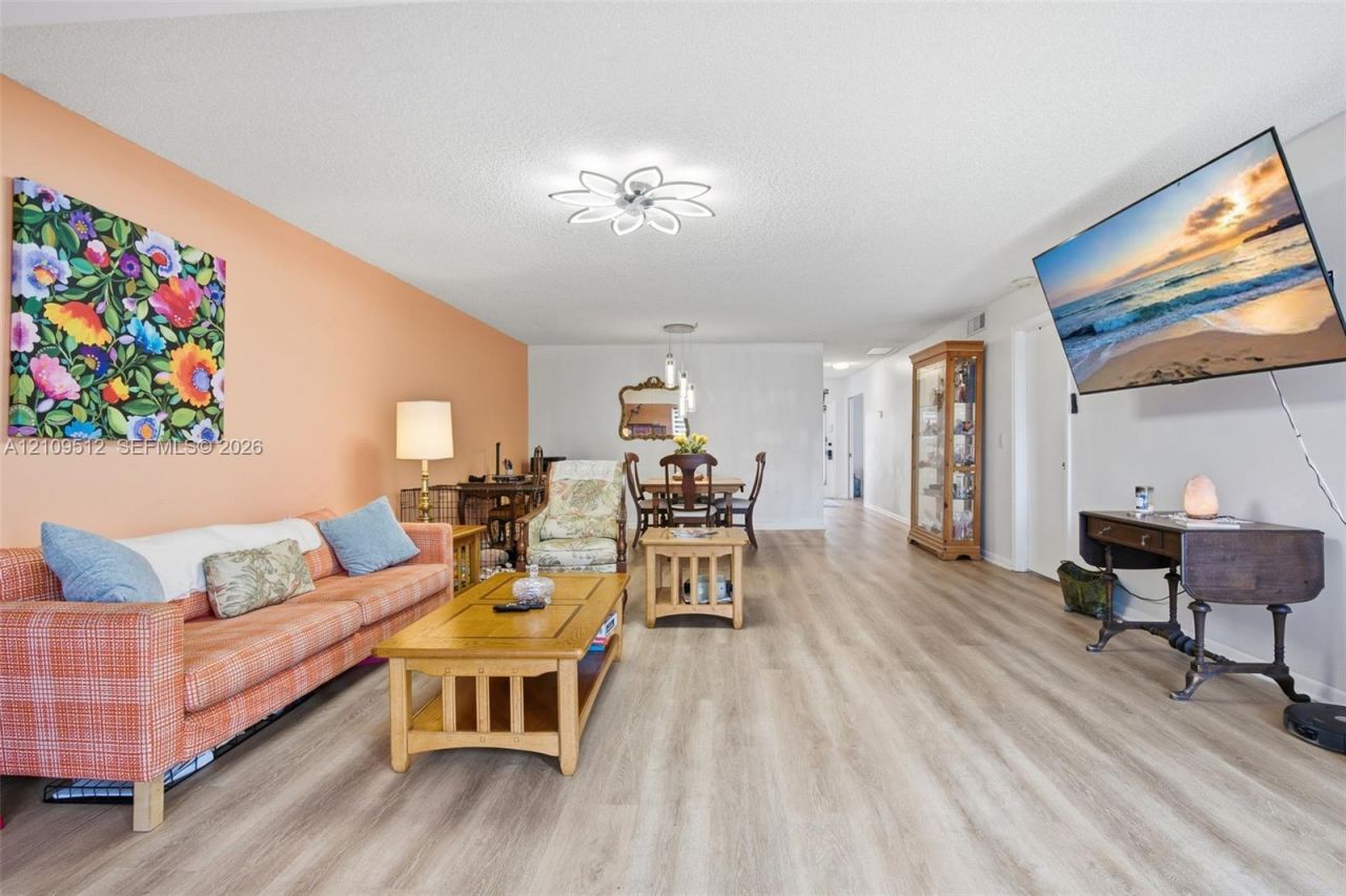 1541 NW 18th Ave , Unit 101, Delray Beach, FL 33445 Photo