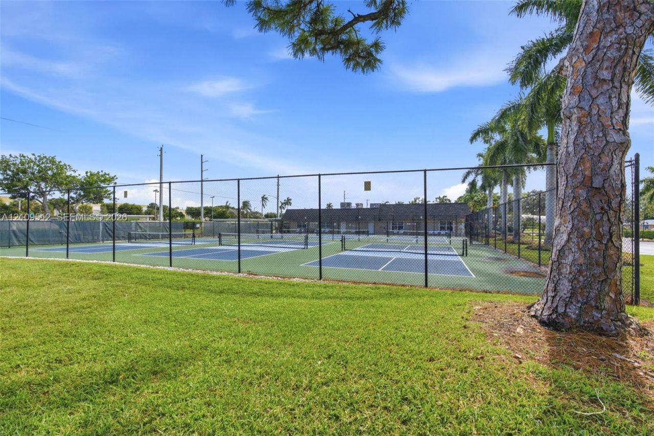 1541 NW 18th Ave , Unit 101, Delray Beach, FL 33445 Photo