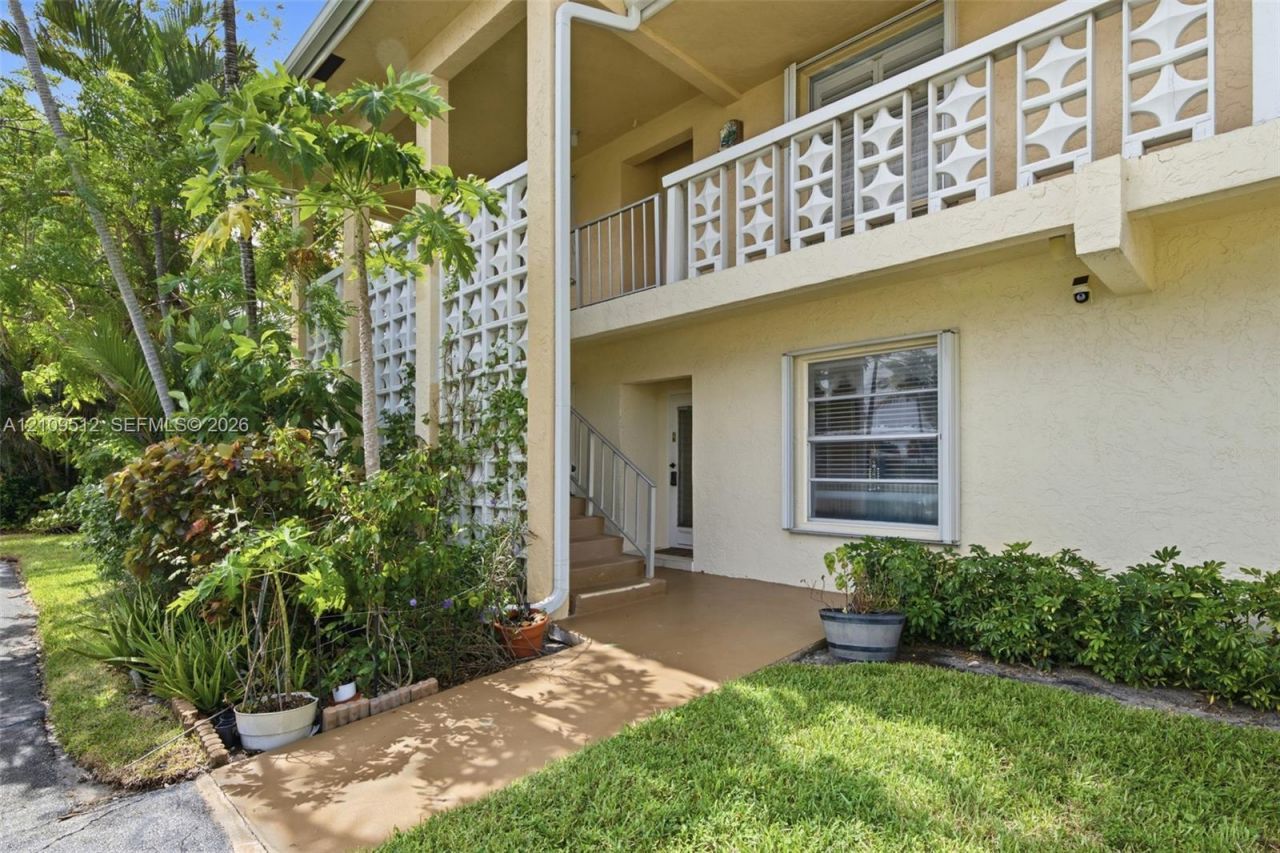 1541 NW 18th Ave , Unit 101, Delray Beach, FL 33445 Photo