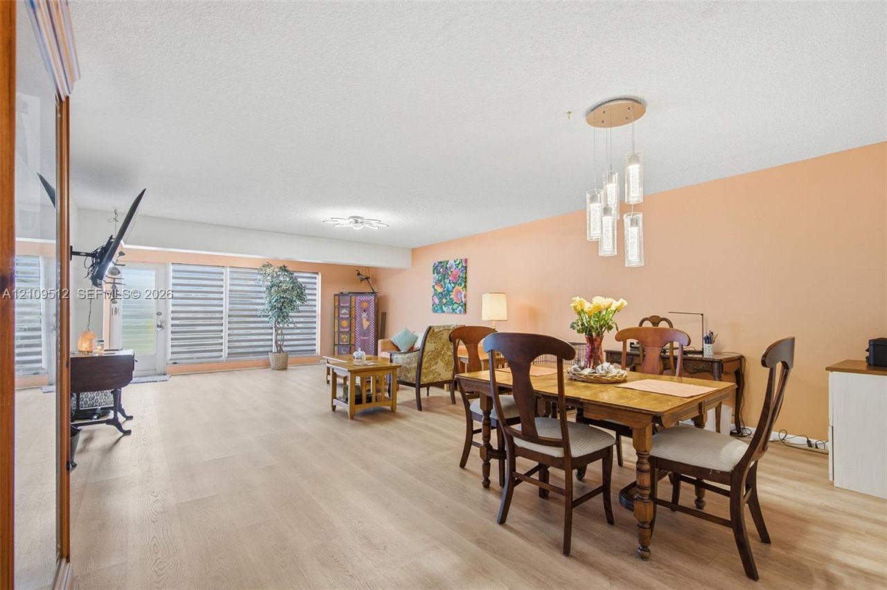 1541 NW 18th Ave , Unit 101, Delray Beach, FL 33445 Photo