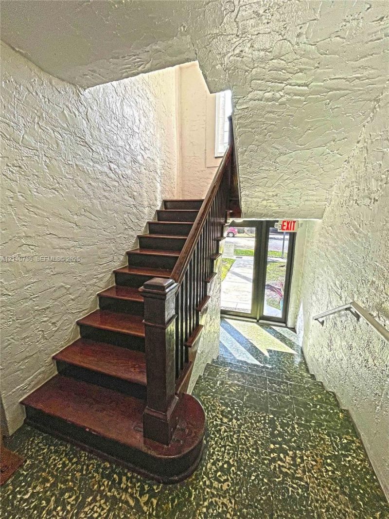 333 SW 30th Rd , Miami, FL 33129 Photo