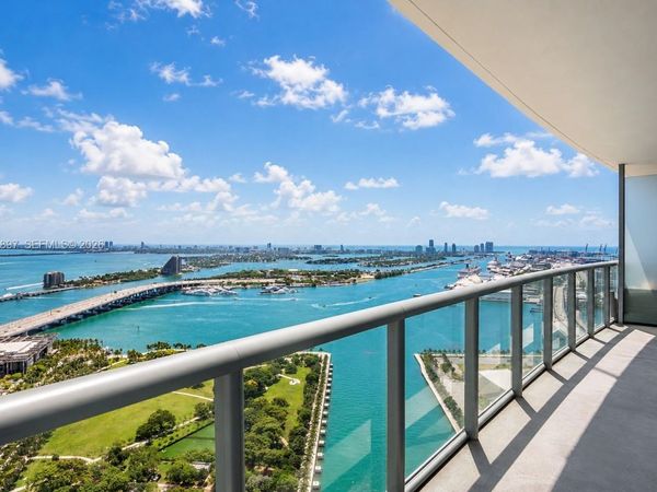 888 Biscayne Blvd , Unit 4312, Miami, FL 33132