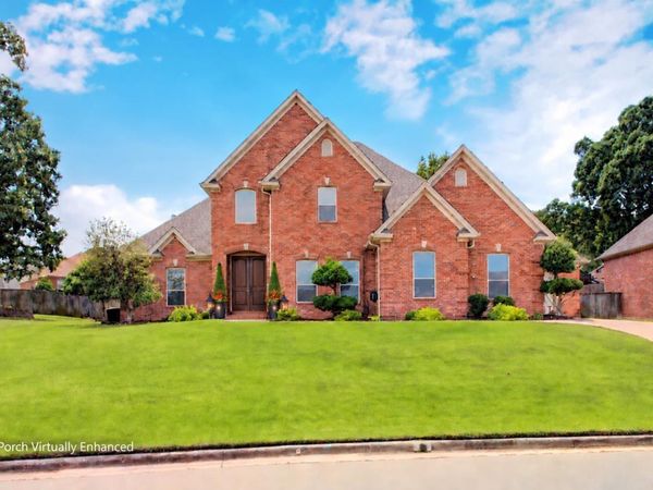 141 Mountain Valley Drive, Maumelle, AR 72113