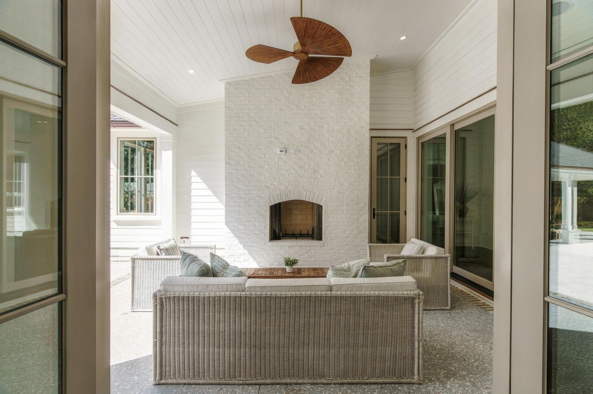 1447 Simmons Street Photo 22