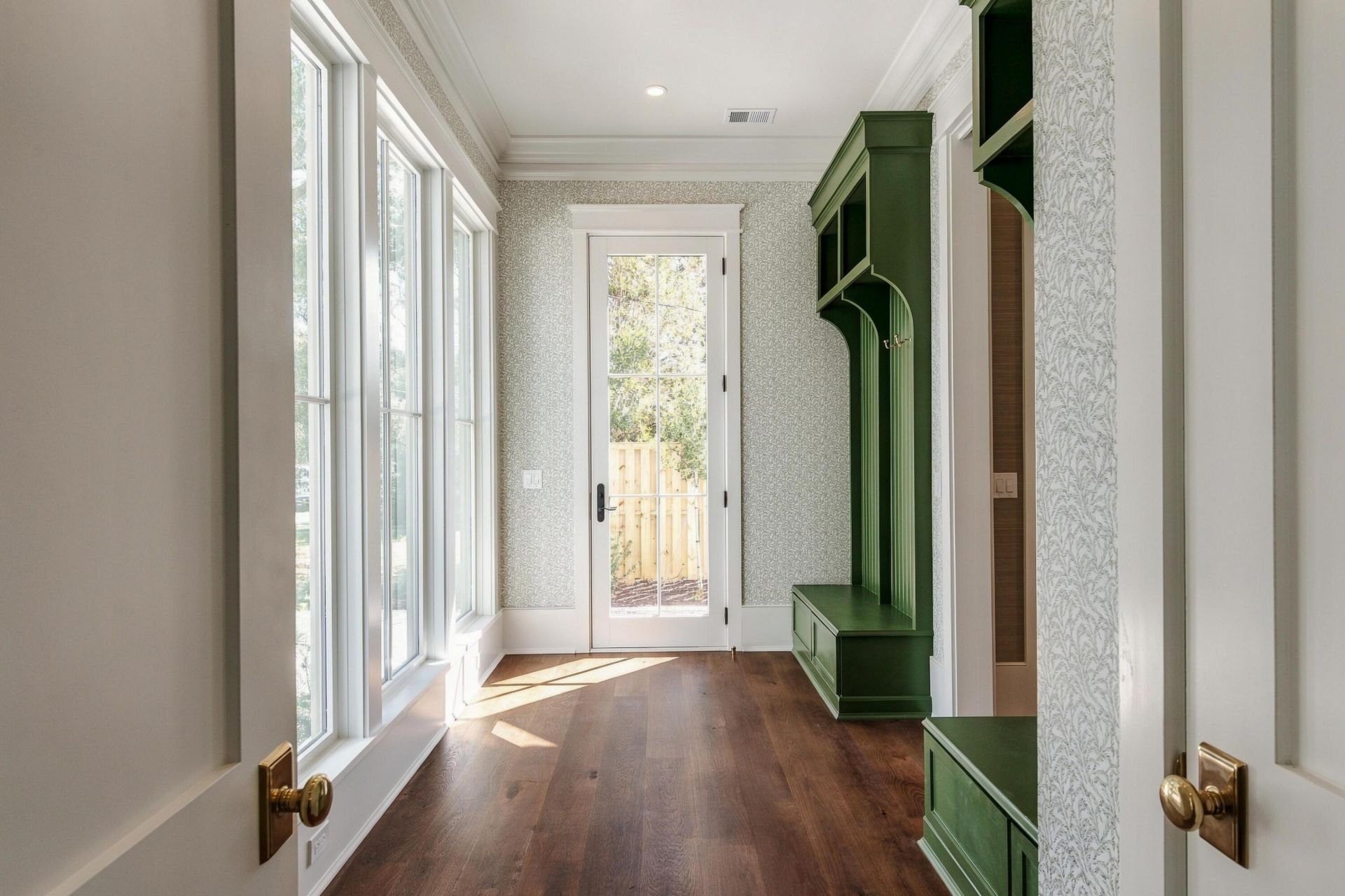 1447 Simmons Street Photo 25