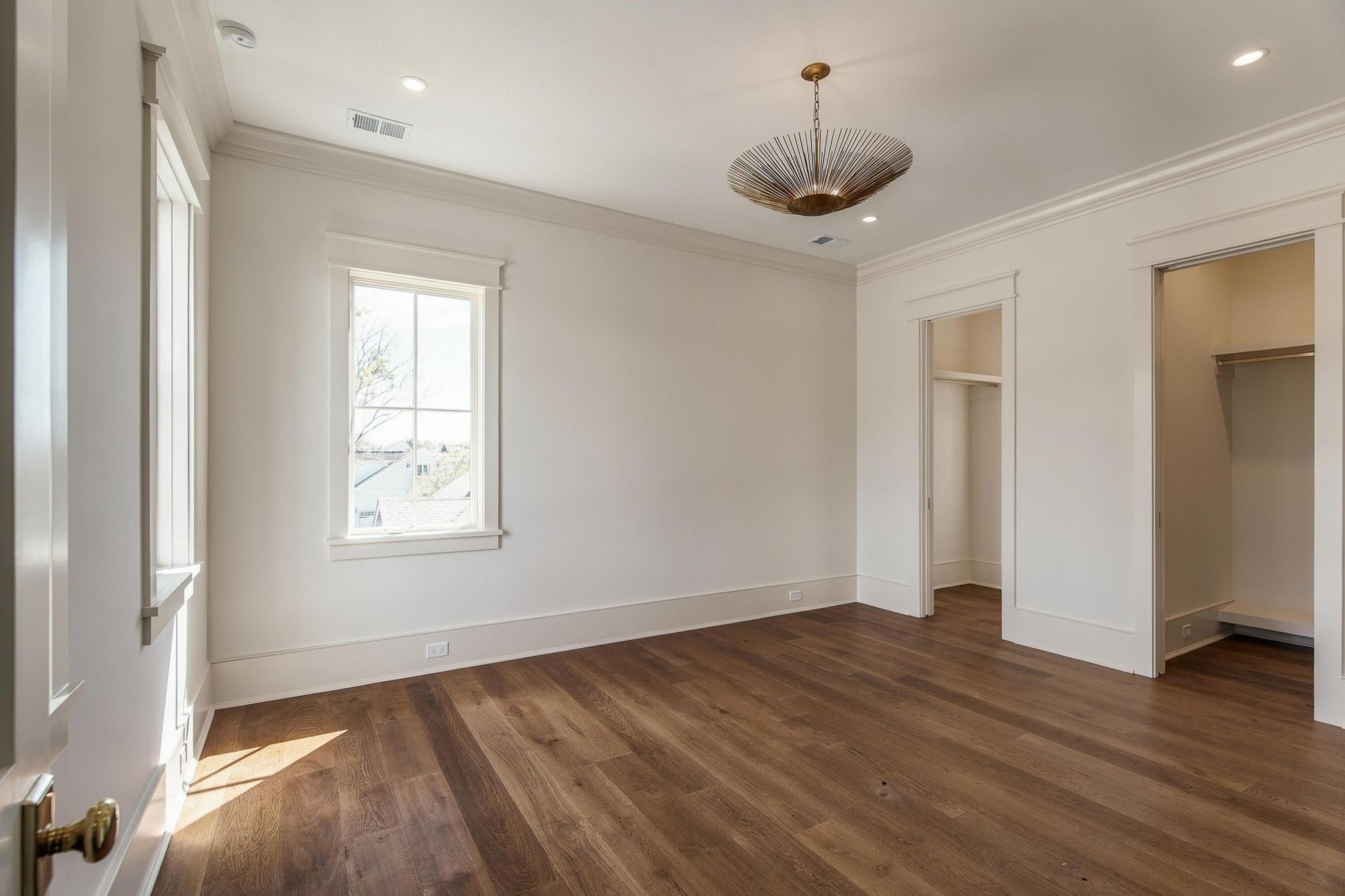 1447 Simmons Street Photo 63