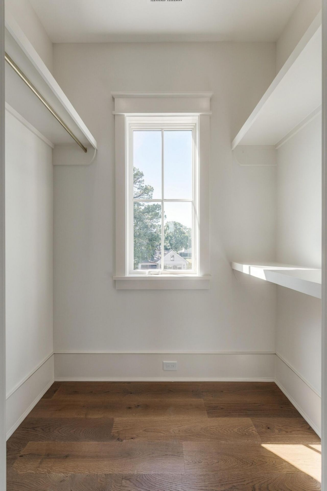 1447 Simmons Street Photo 65