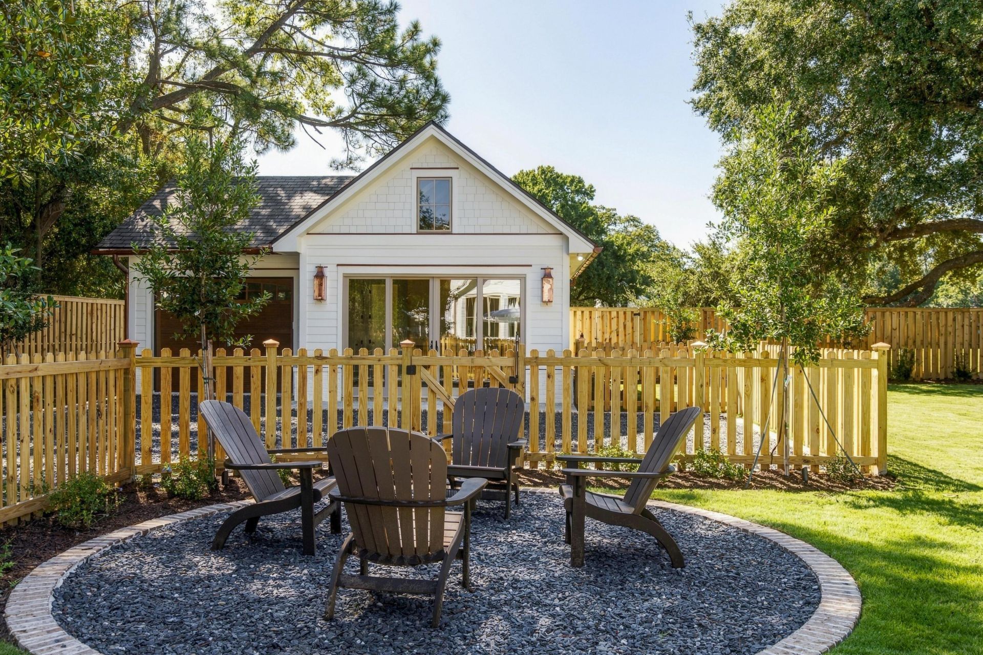 1447 Simmons Street Photo 72