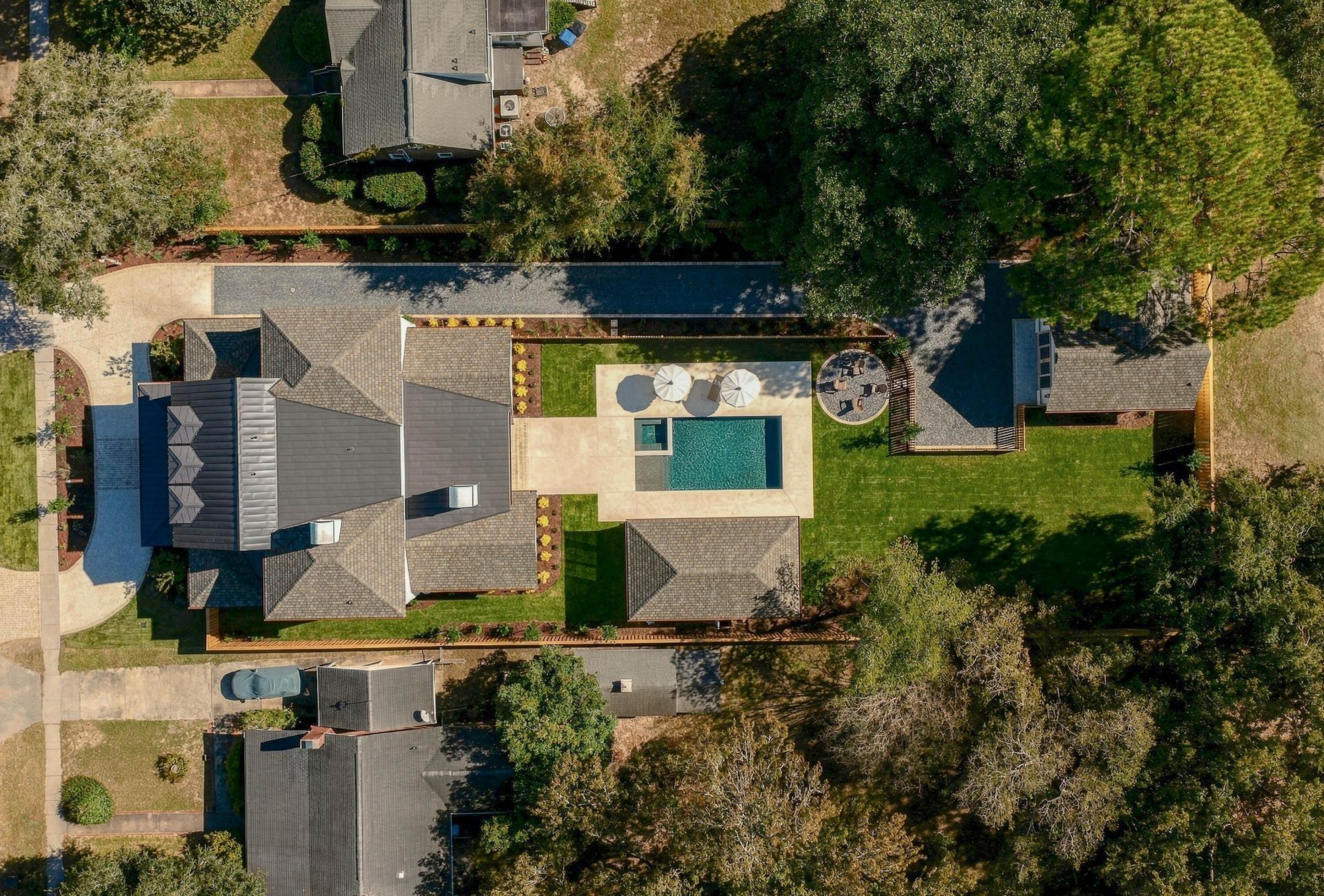 1447 Simmons Street Photo 92