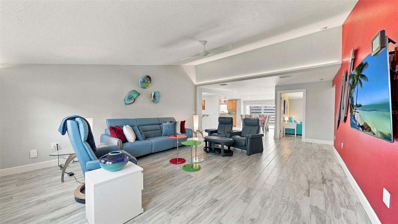 120 Whispering Sands Drive , Unit V20, Sarasota, FL 34242 Photo