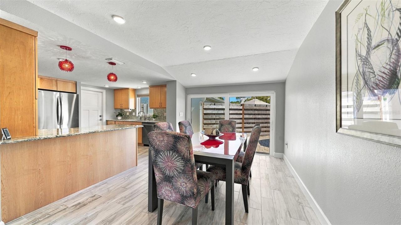 120 Whispering Sands Drive , Unit V20, Sarasota, FL 34242 Photo