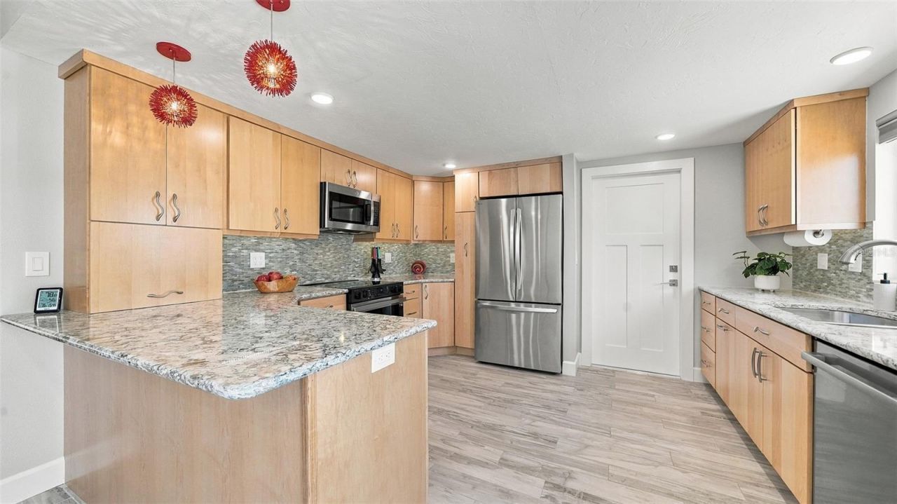 120 Whispering Sands Drive , Unit V20, Sarasota, FL 34242 Photo