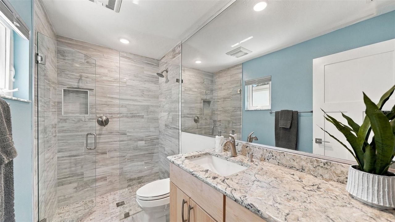 120 Whispering Sands Drive , Unit V20, Sarasota, FL 34242 Photo