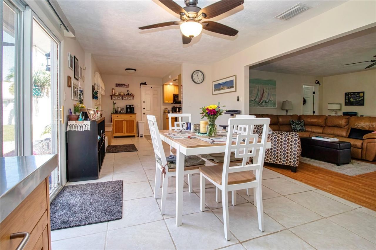 6926 Antigua Place, Sarasota, FL 34231 Photo