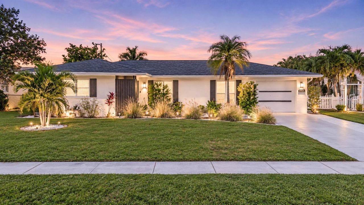 6926 Antigua Place, Sarasota, FL 34231 Photo