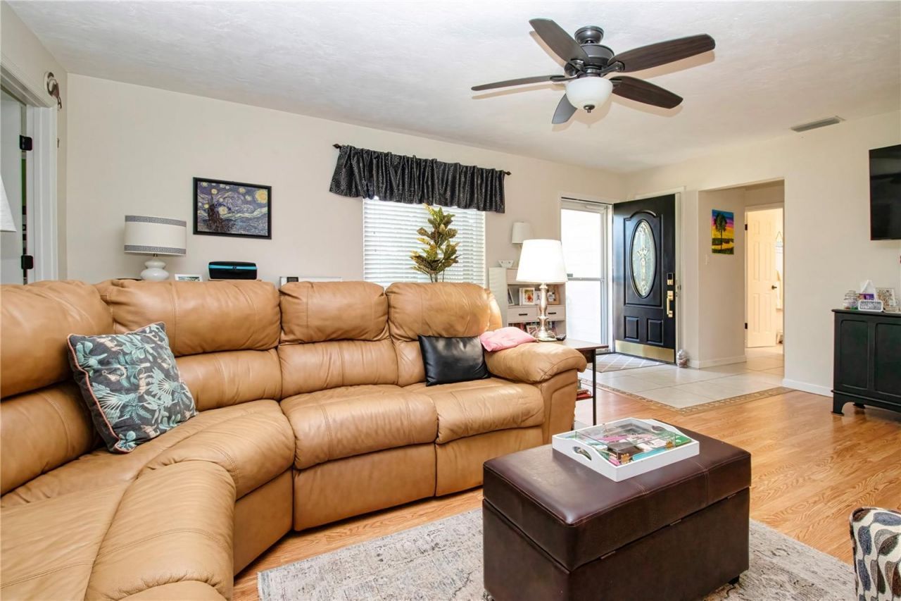 6926 Antigua Place, Sarasota, FL 34231 Photo
