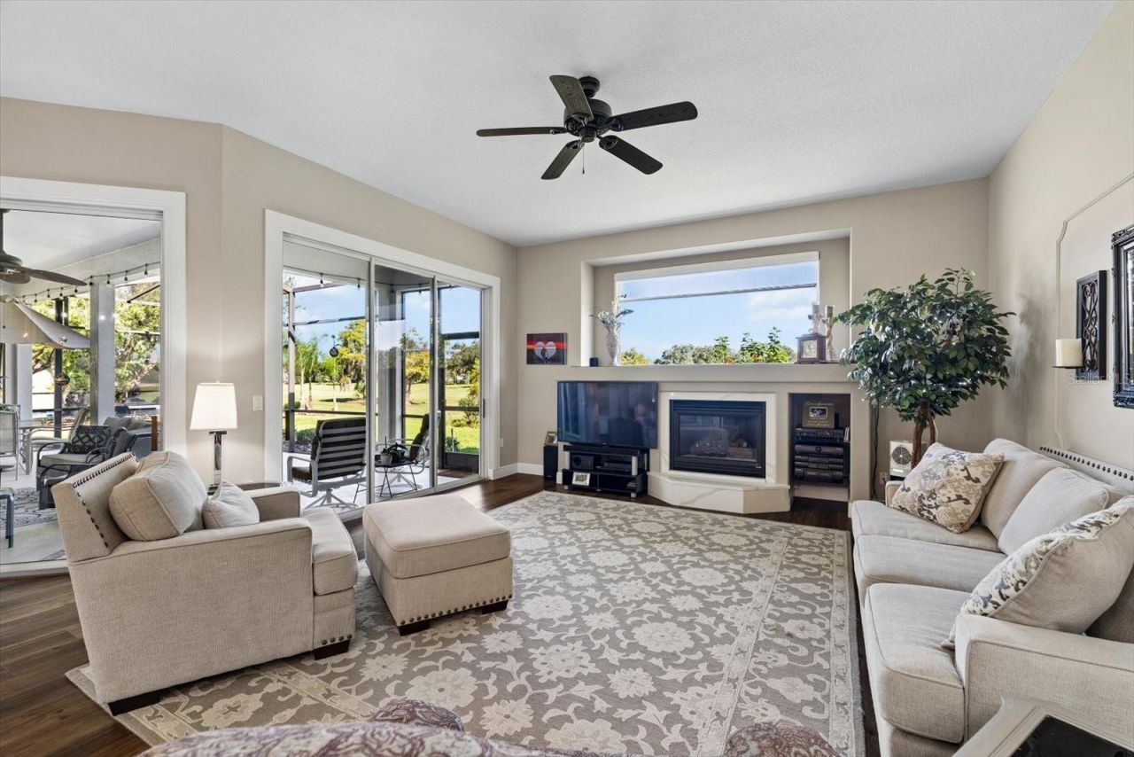 9921 Laurel Valley Avenue Circle, Bradenton, FL 34202 Photo