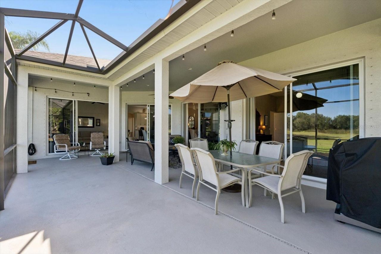 9921 Laurel Valley Avenue Circle, Bradenton, FL 34202 Photo