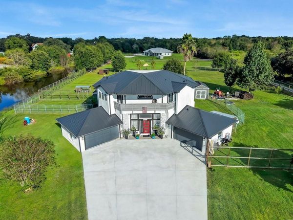 3810 BARTON COUNTRY TRAIL , PLANT CITY, FL 33565