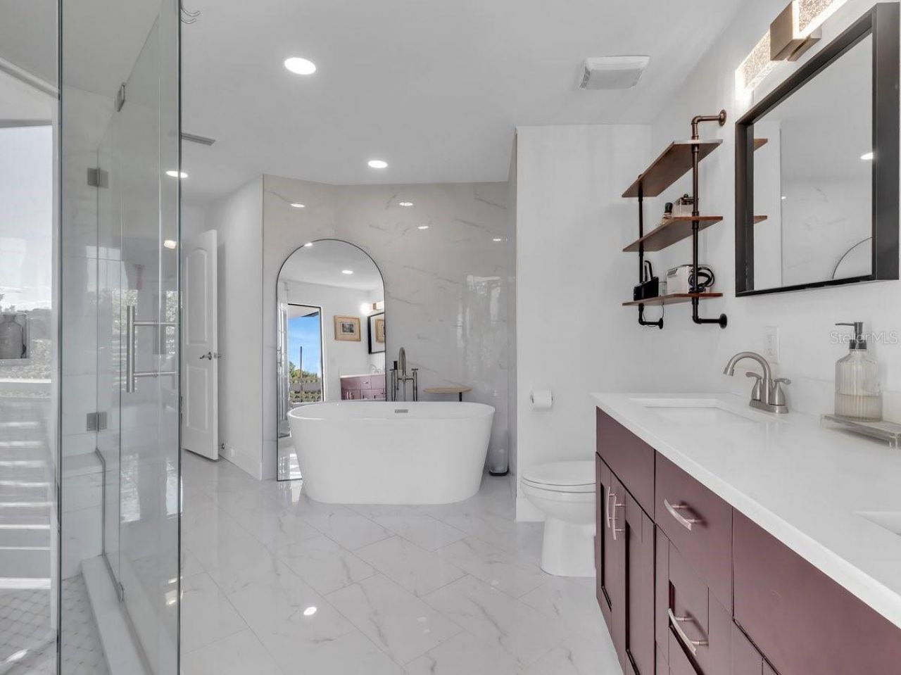 3810 Barton Country Trail , Plant City, FL 33565 Photo