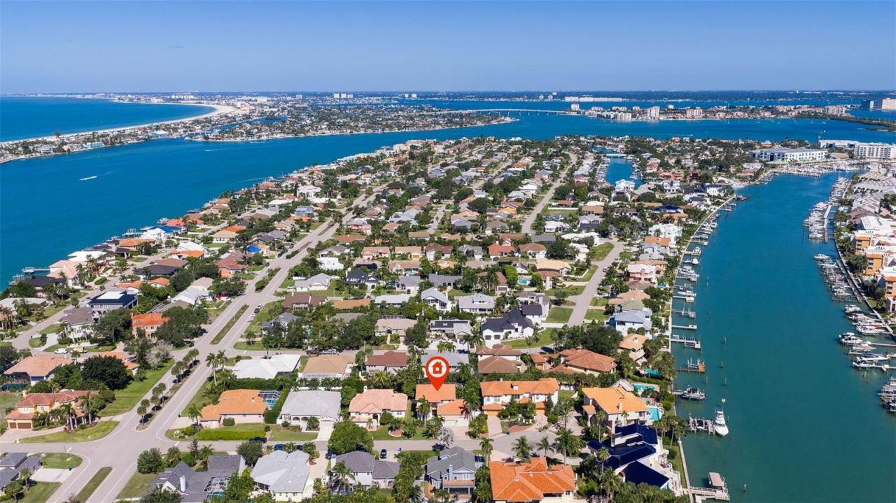 647 Santa Maria Drive, Tierra Verde, FL 33715 Photo