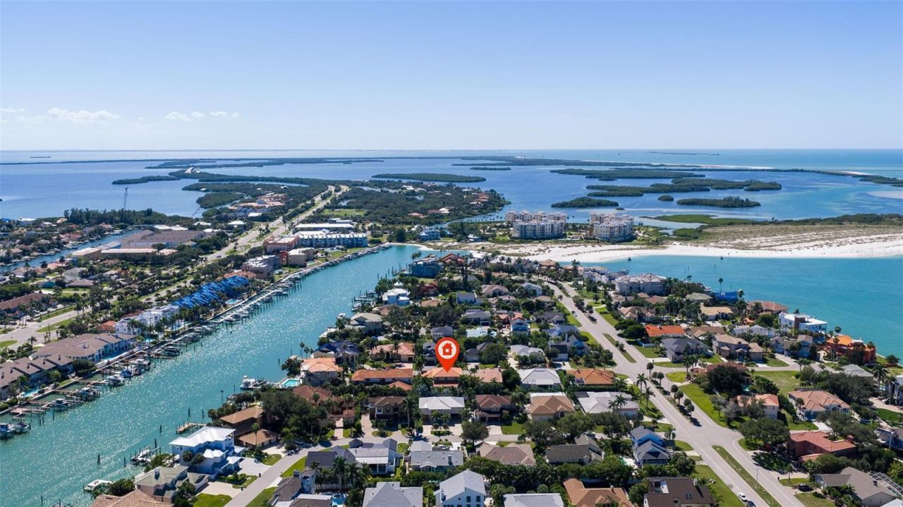 647 Santa Maria Drive, Tierra Verde, FL 33715 Photo