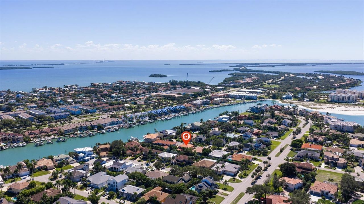 647 Santa Maria Drive, Tierra Verde, FL 33715 Photo