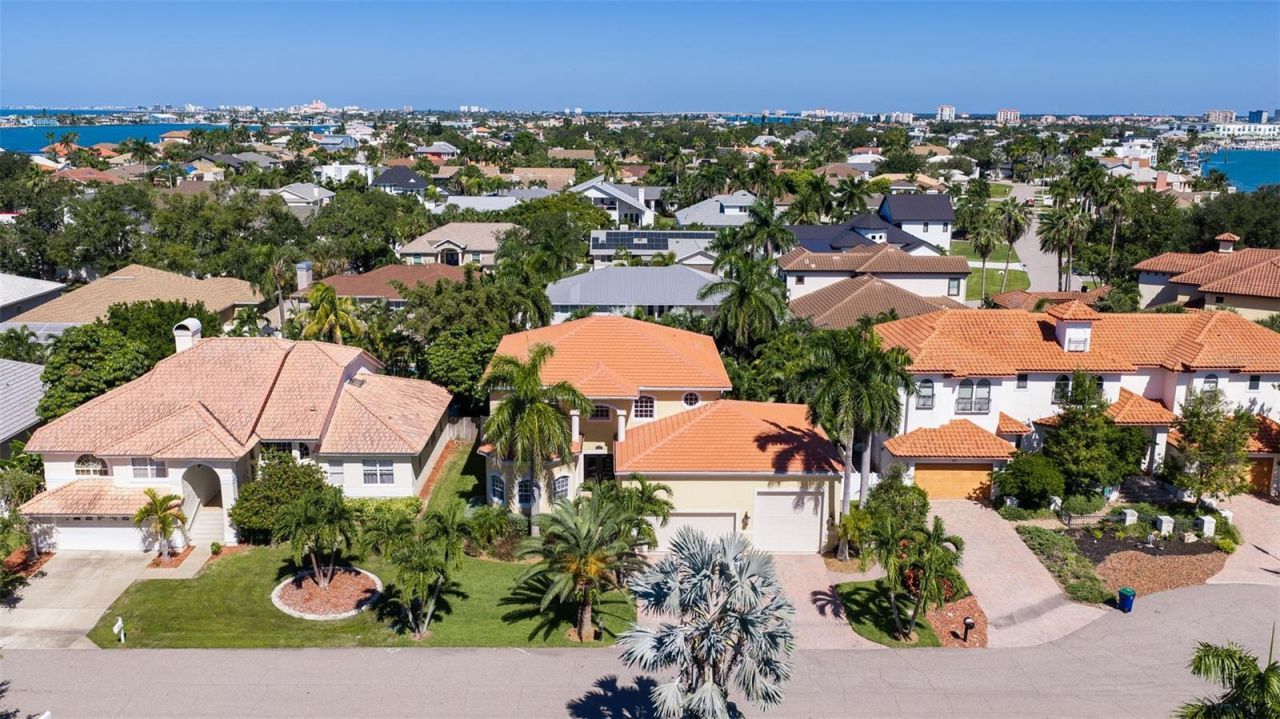 647 Santa Maria Drive, Tierra Verde, FL 33715 Photo