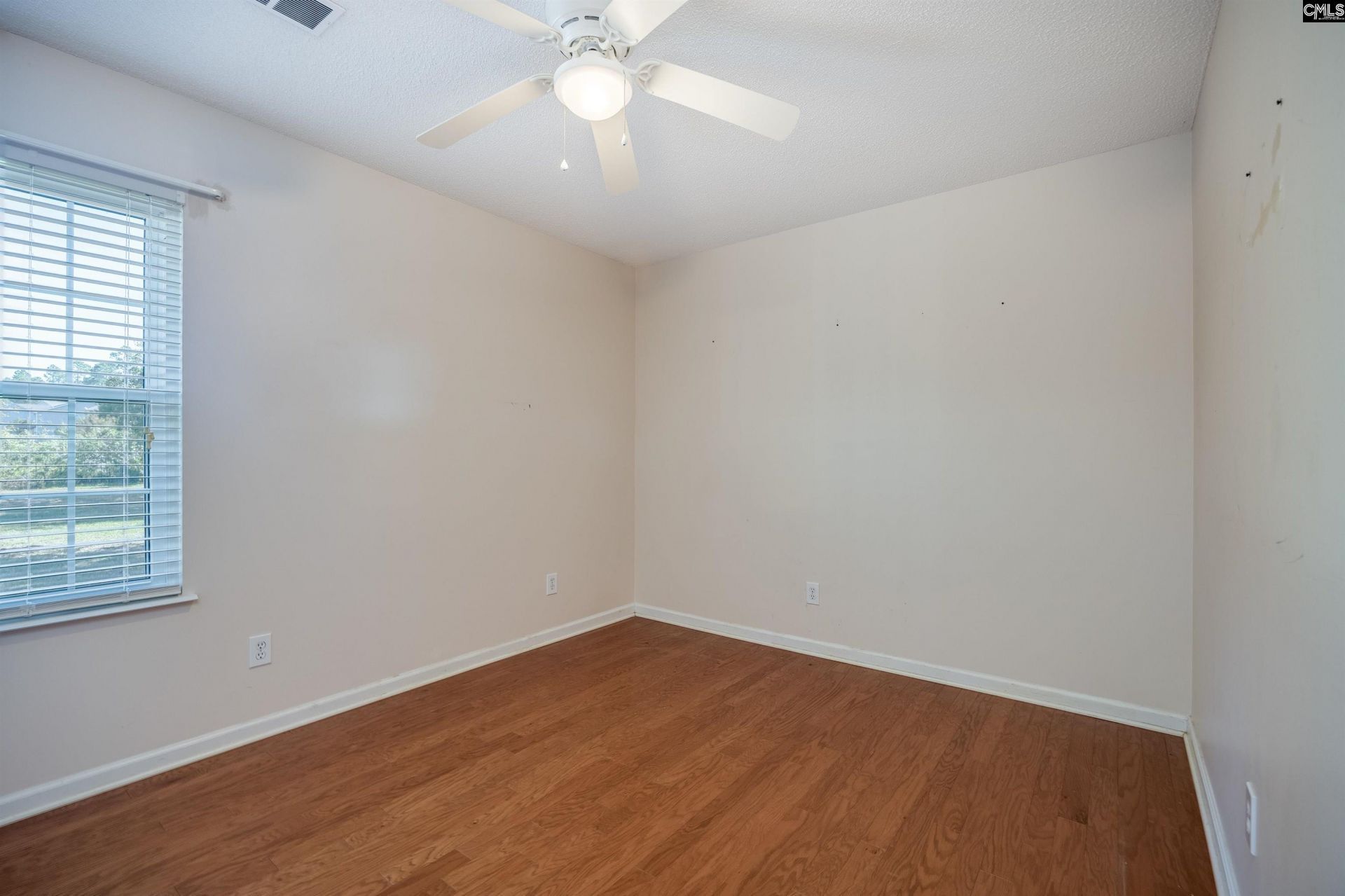 26 Brentwood Drive Photo 10