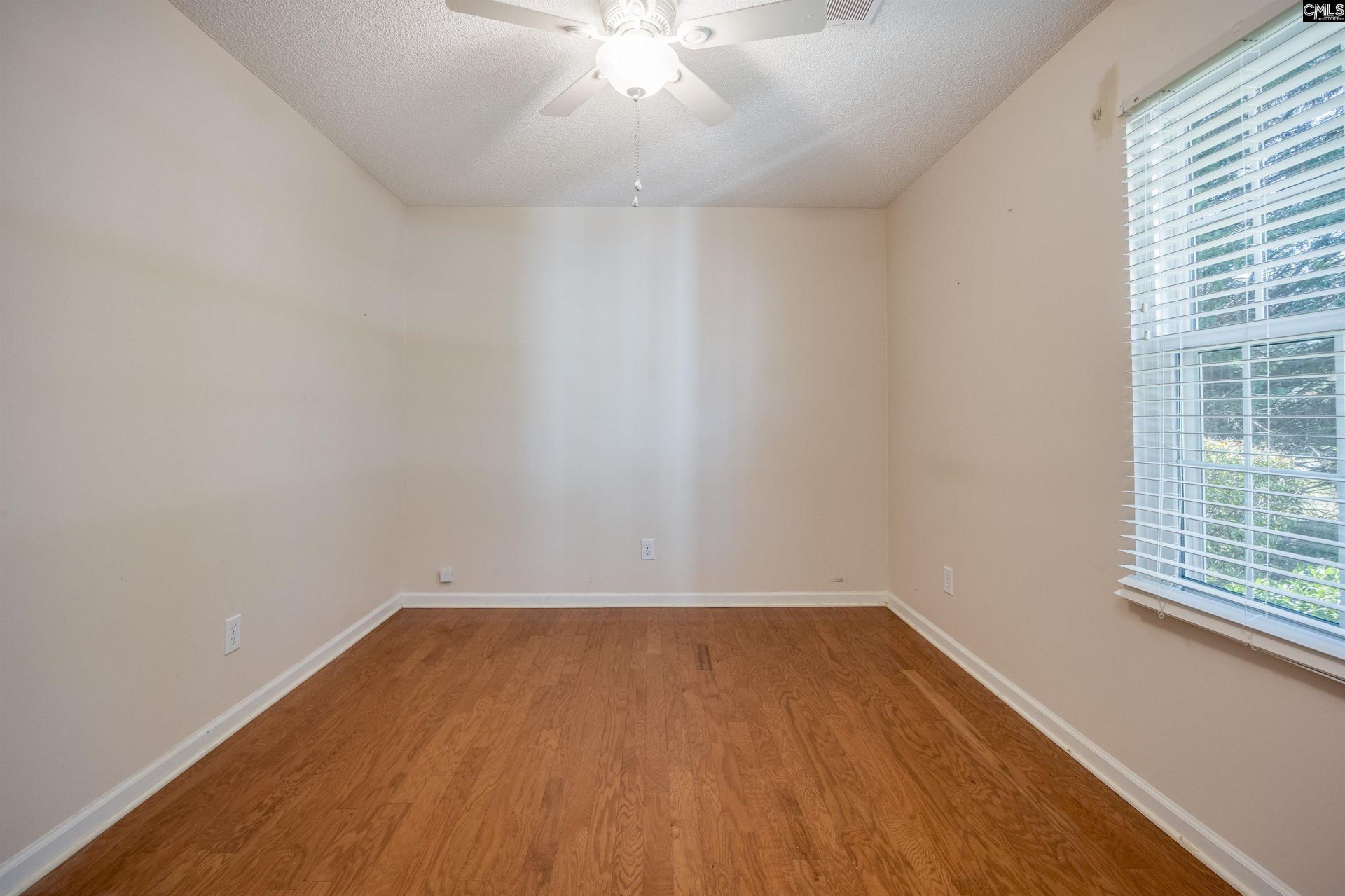26 Brentwood Drive Photo 13