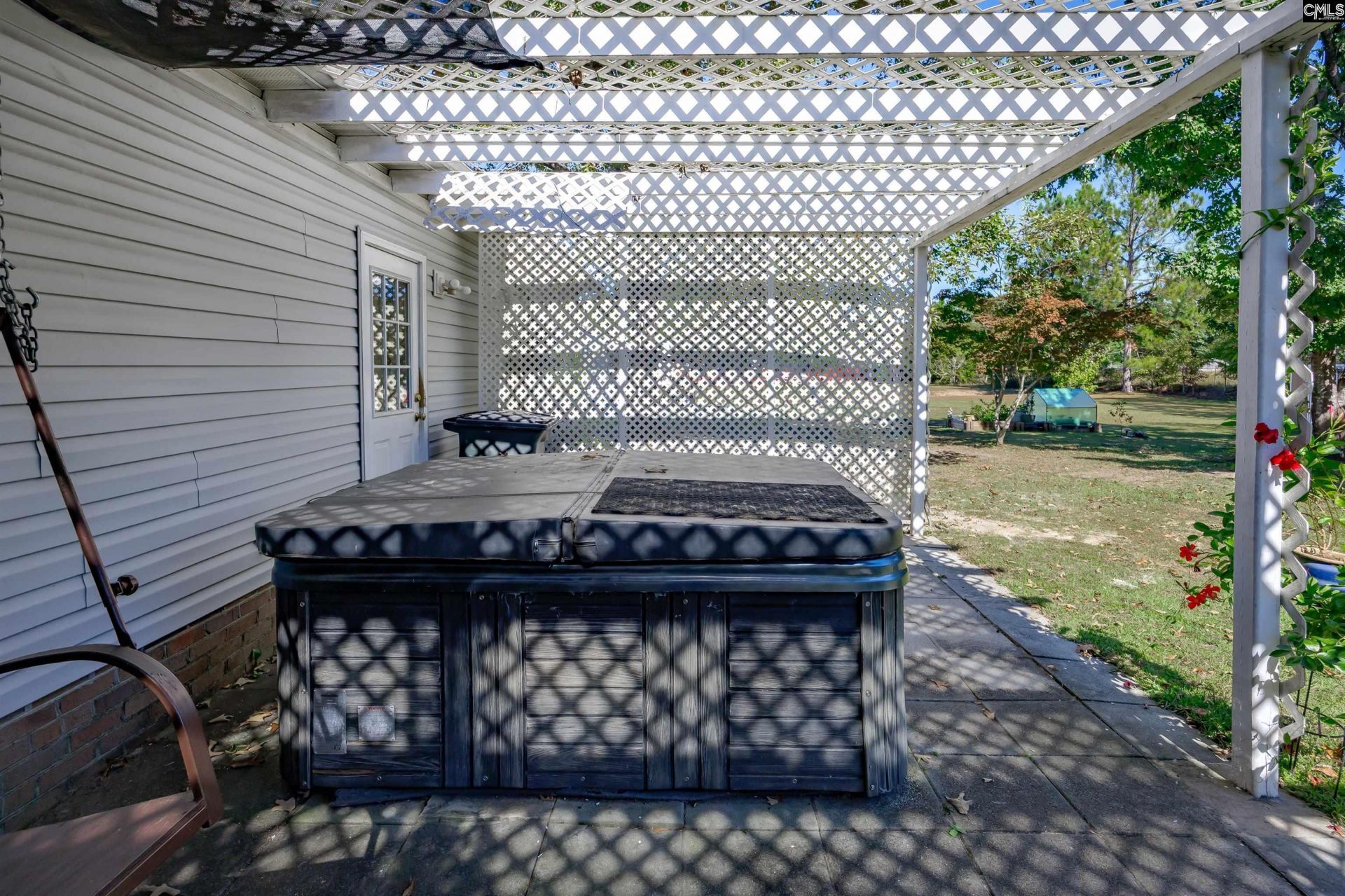 26 Brentwood Drive Photo 22