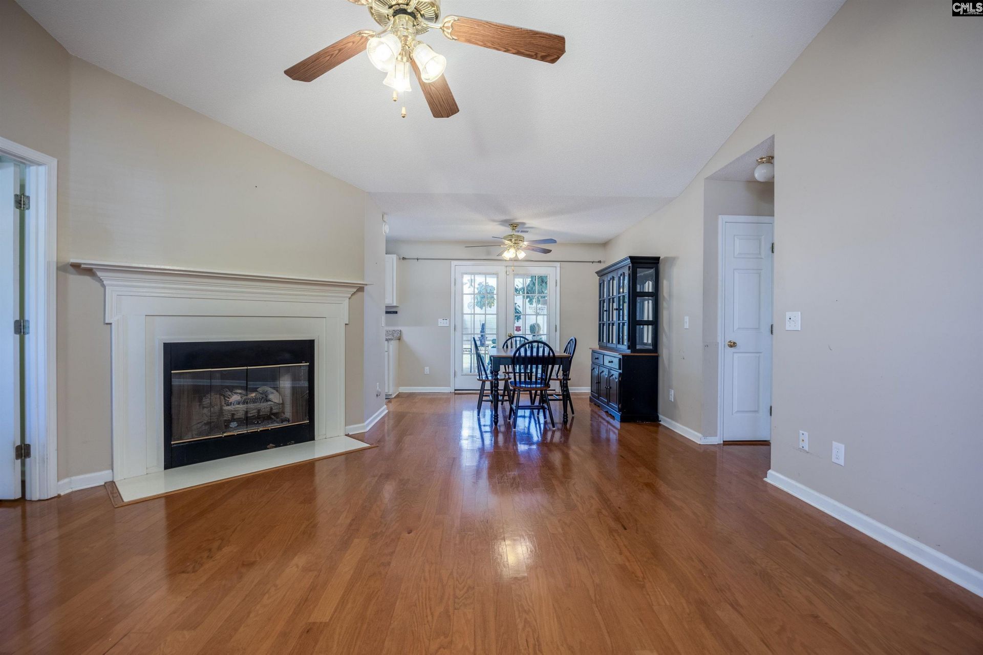 26 Brentwood Drive Photo 5