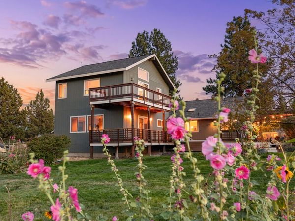 59866 Calgary Loop, Bend, OR 97702