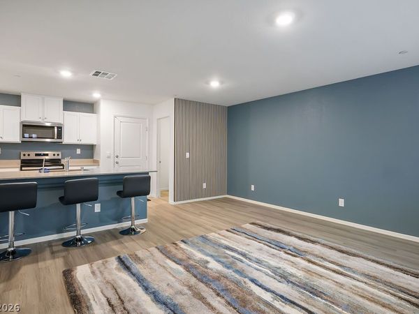 6919 Ashton Ridge Street , Las Vegas, NV 89166