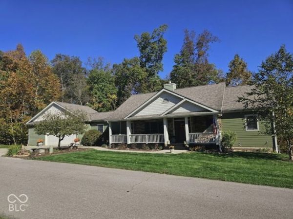 93 Pine Lake Circle , Nashville, IN 47448