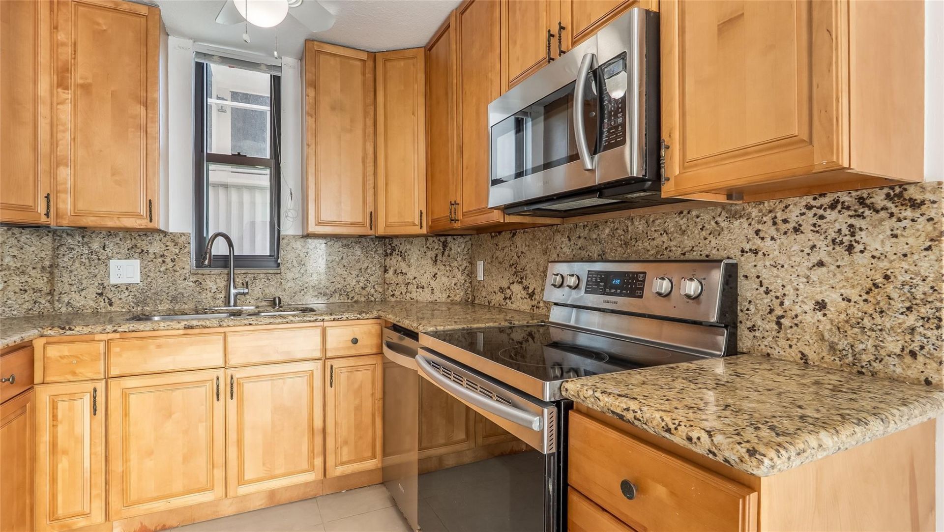 1000 S Ocean Boulevard S, Unit 12L, Pompano Beach, FL 33062 Photo