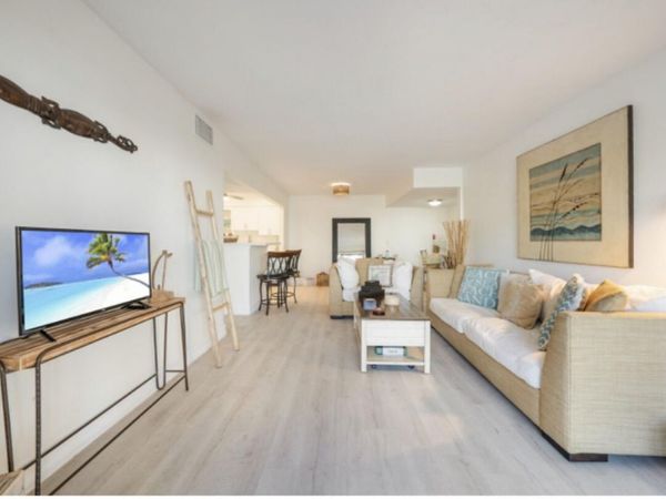 170 Cypress Club Drive, Unit 702, Pompano Beach, FL 33060