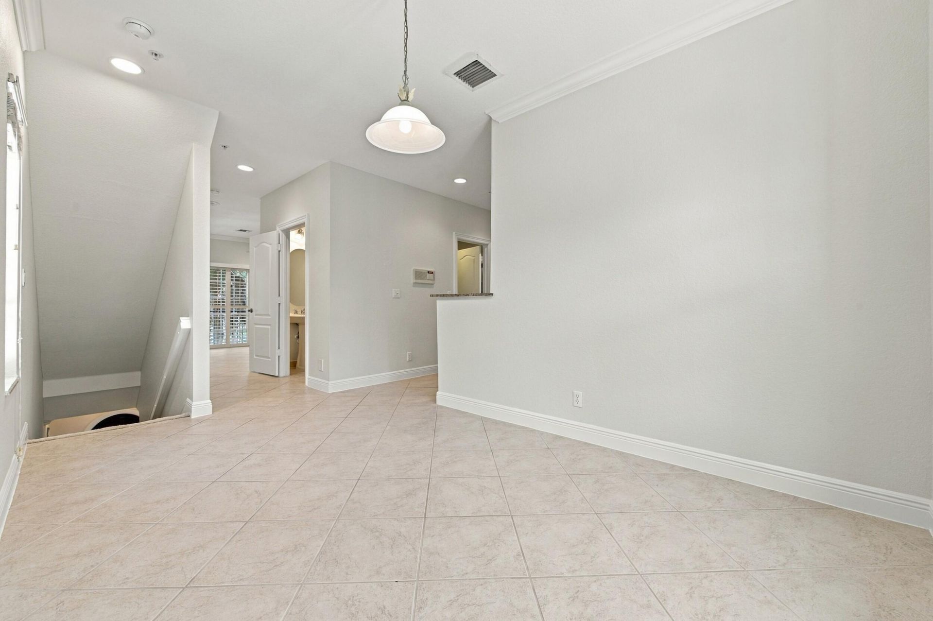 601 S Federal Highway, Unit 25, Lake Worth, FL 33460 Photo