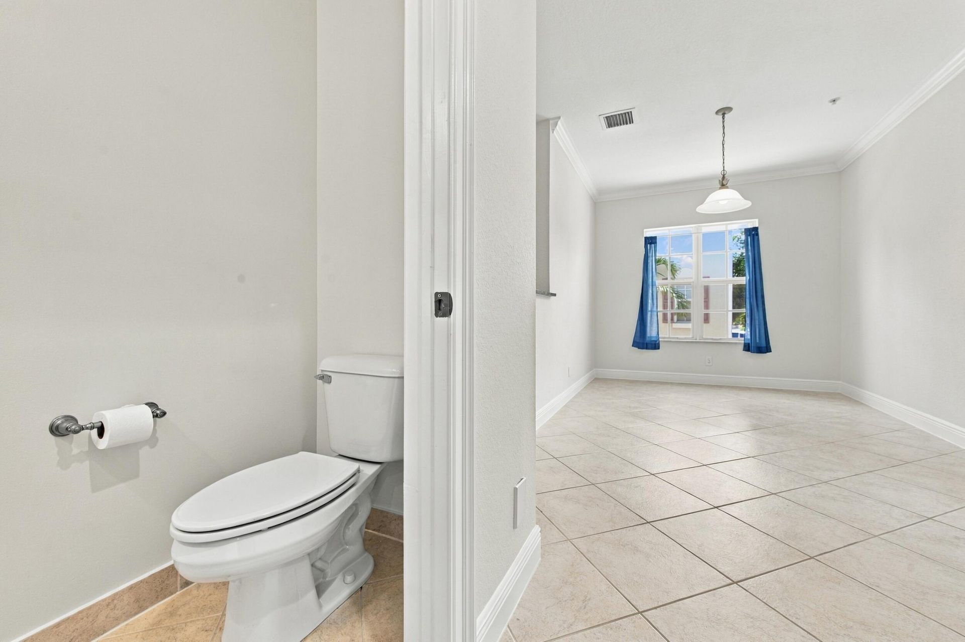 601 S Federal Highway, Unit 25, Lake Worth, FL 33460 Photo
