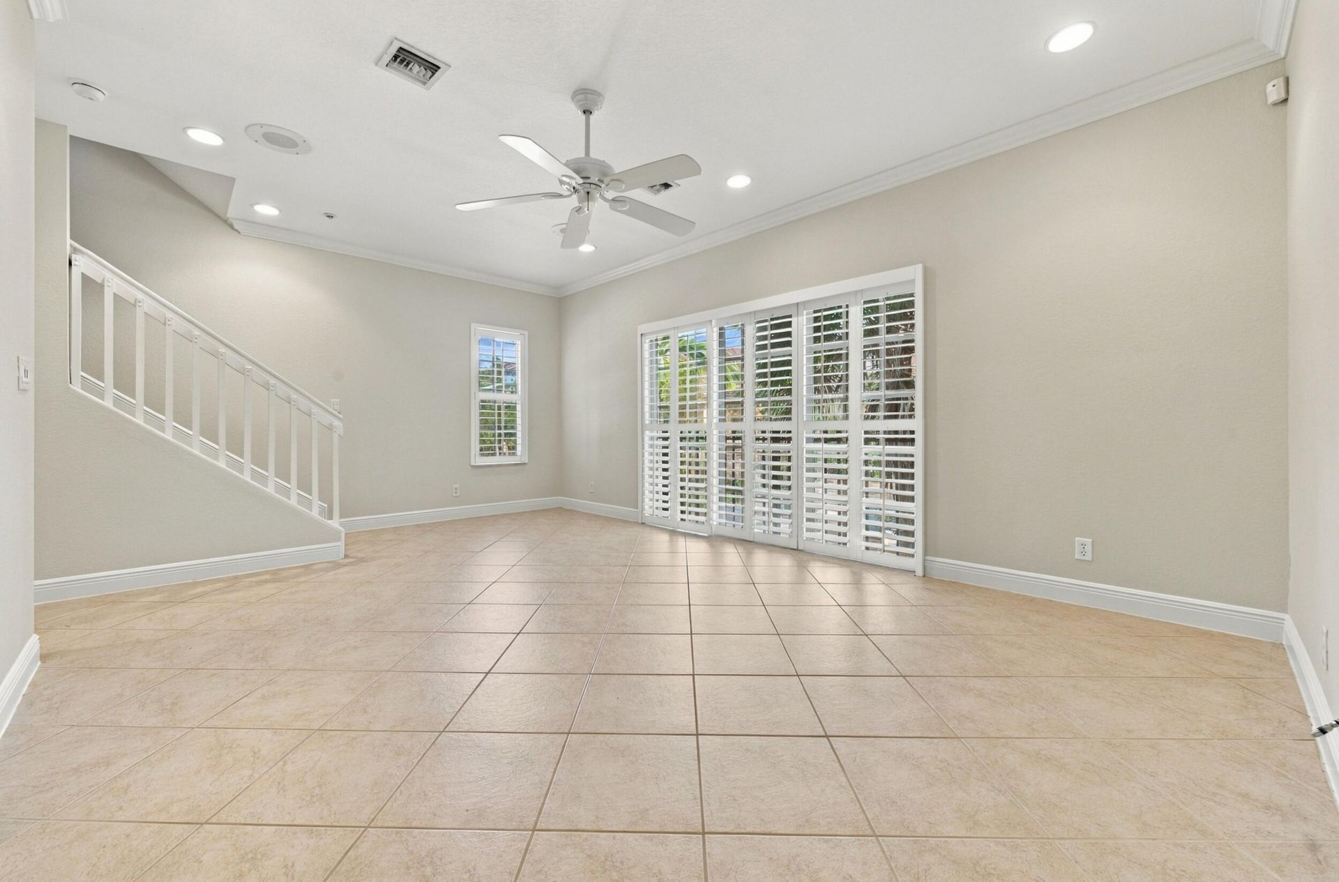 601 S Federal Highway, Unit 25, Lake Worth, FL 33460 Photo