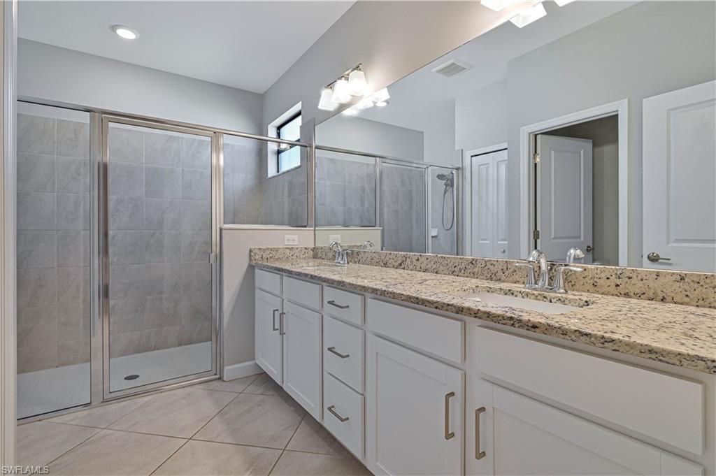 13846 Pine Lodge Ln, Fort Myers, FL 33913 Photo
