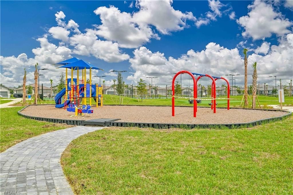 13846 Pine Lodge Ln, Fort Myers, FL 33913 Photo