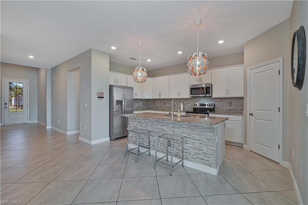 13846 Pine Lodge Ln, Fort Myers, FL 33913 Photo