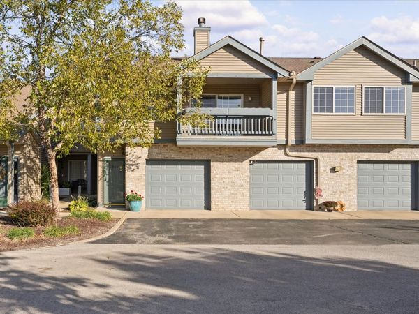 2402 Windward Boulevard , Unit 205, Champaign, IL 61821