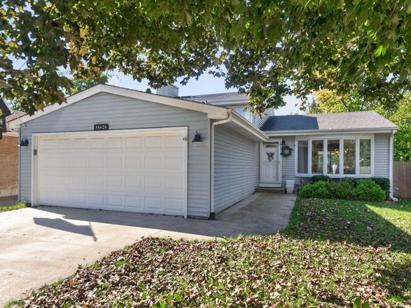 3S626 Wilbur Avenue, Warrenville, IL 60555